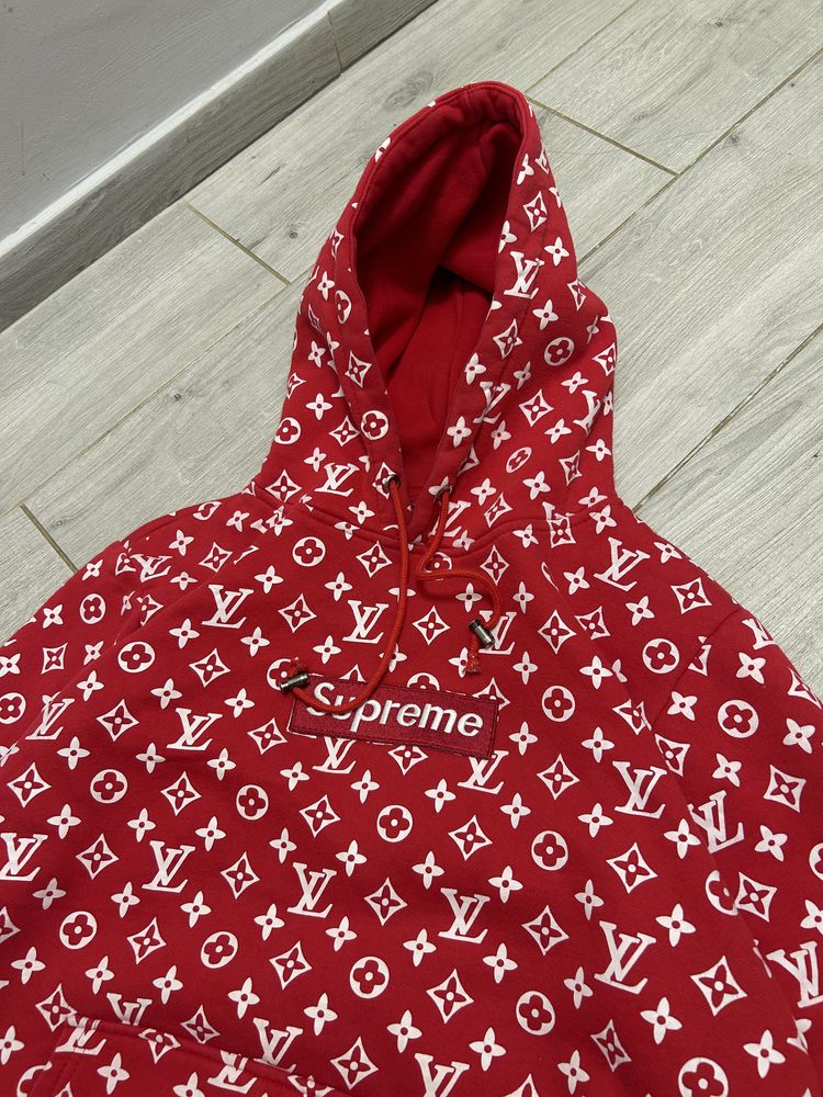 Худи Supreme x Louis Vuitton