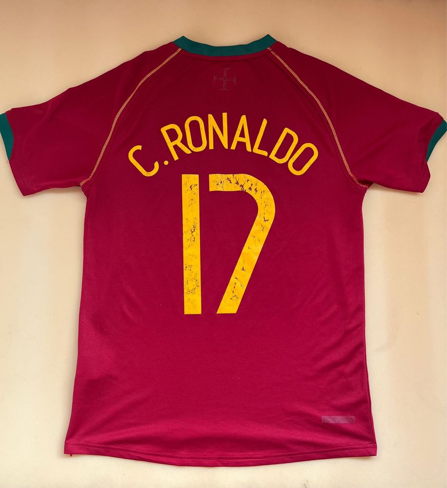 2006 Portugal Jersey (Cristiano Ronaldo N.17)