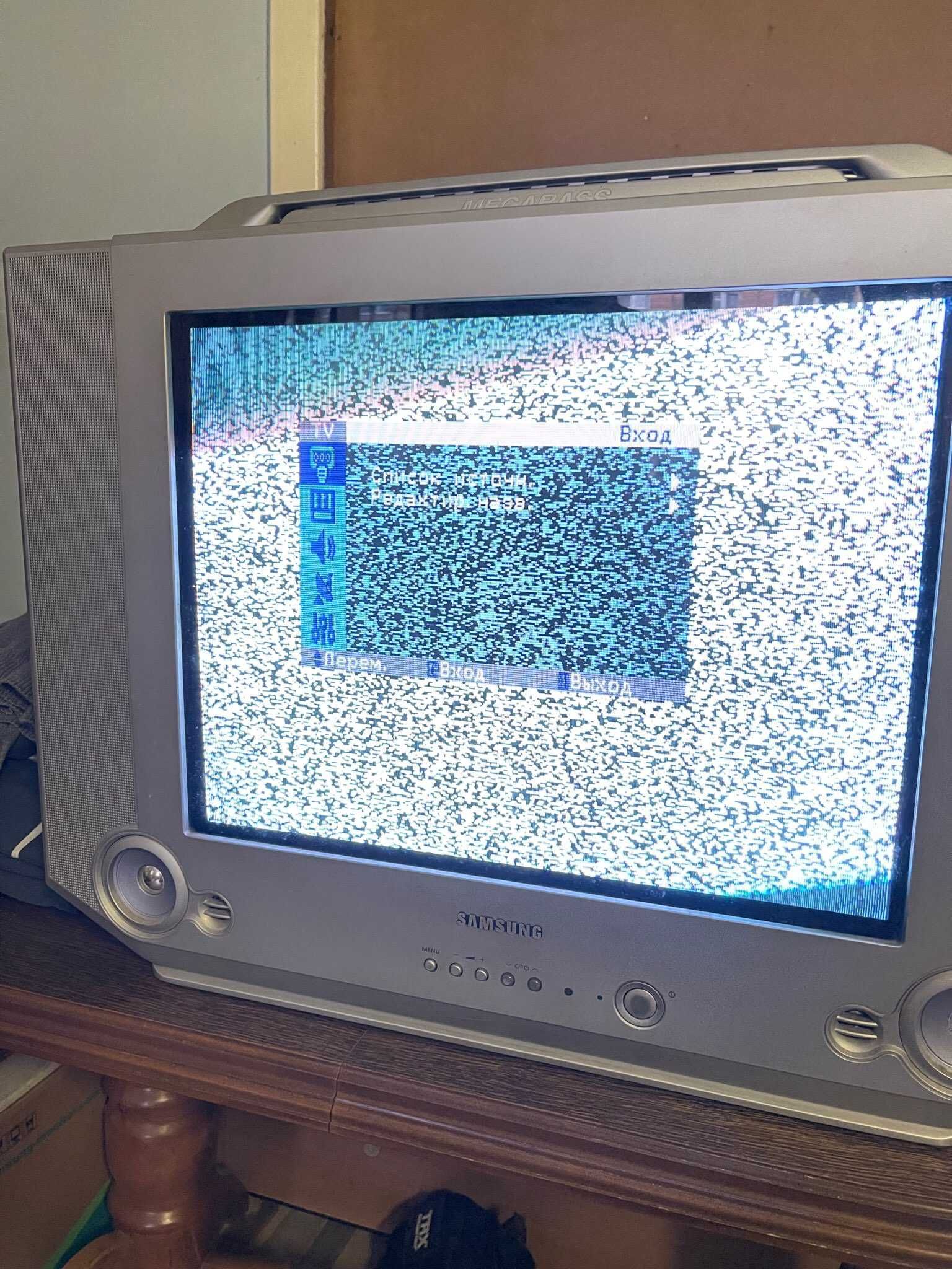 Телевизор Samsung на запчасти , ремонт