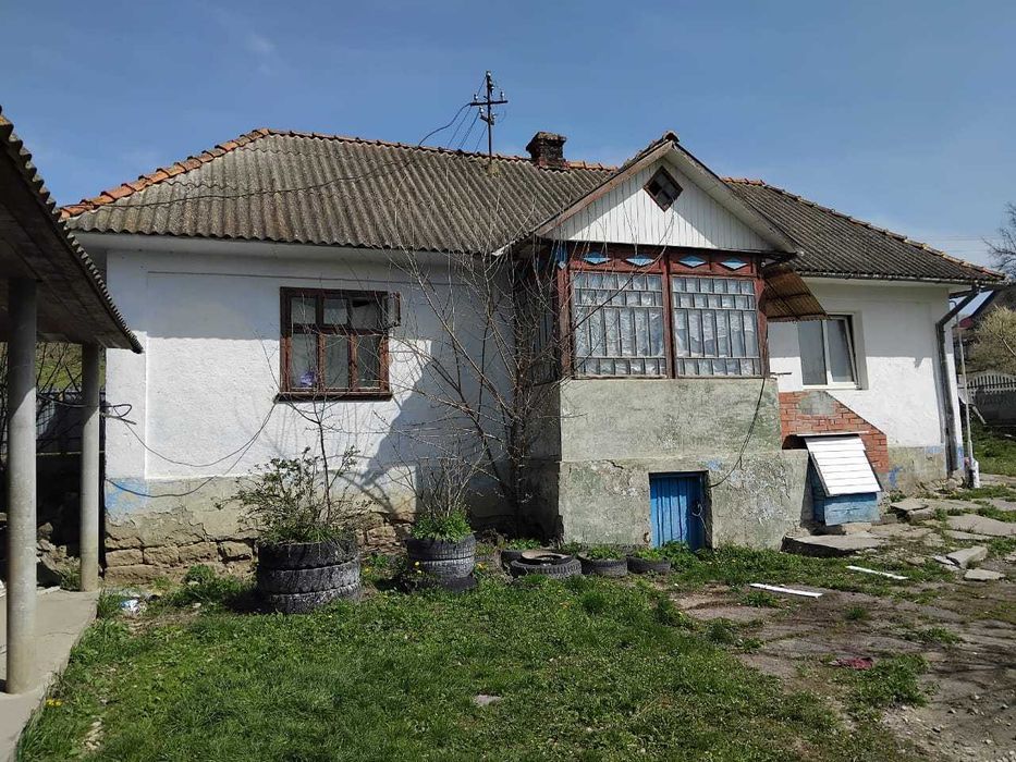 Продається будинок в селі Улашківці.