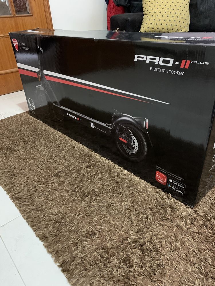 Vendo trotinete elétrica Ducati Pro II Plus