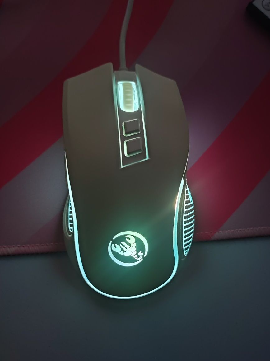 Игровая мышь с подсветкой