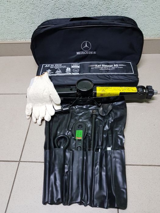 Mercedes Vito Viano V classe 638 639 447 Домкрат крюк ключи сумка апте