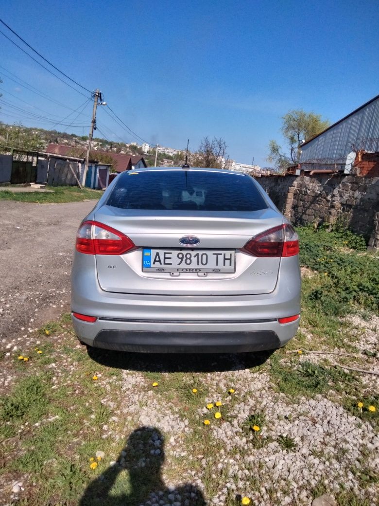 FORD FIESTA 1.6 на механике