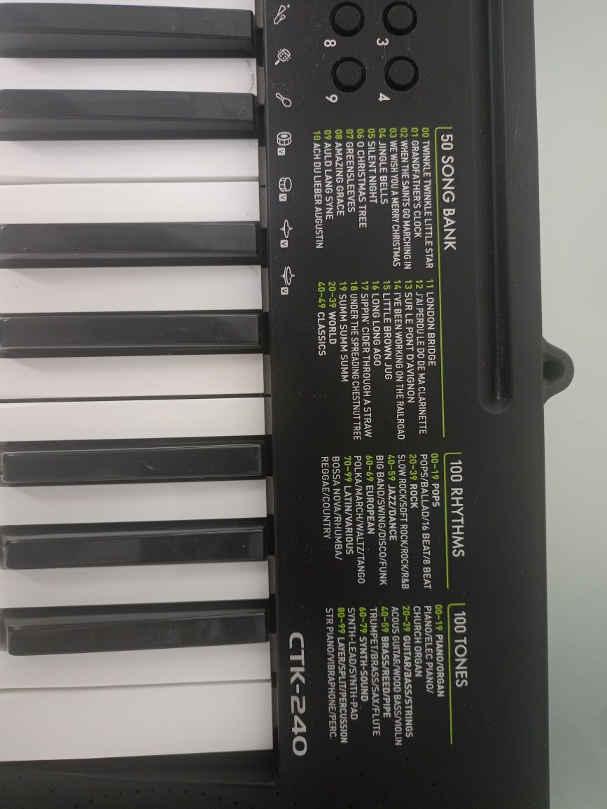 Casio CTK-240 keyboard