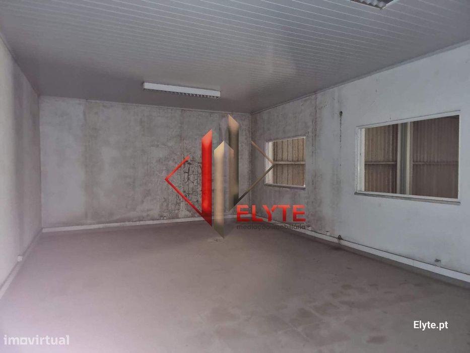 Armazém em Benavente