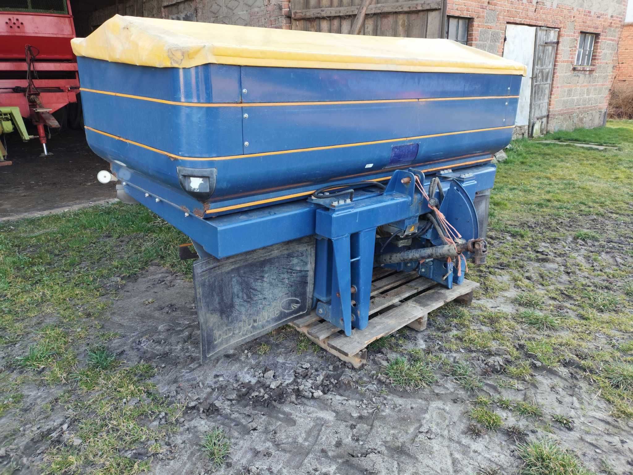 Rozsiewacz Bogballe M2W