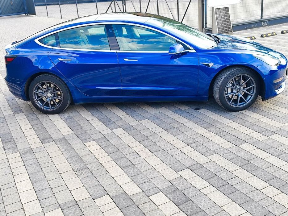 Tesla Model 3 Long range Dual motor