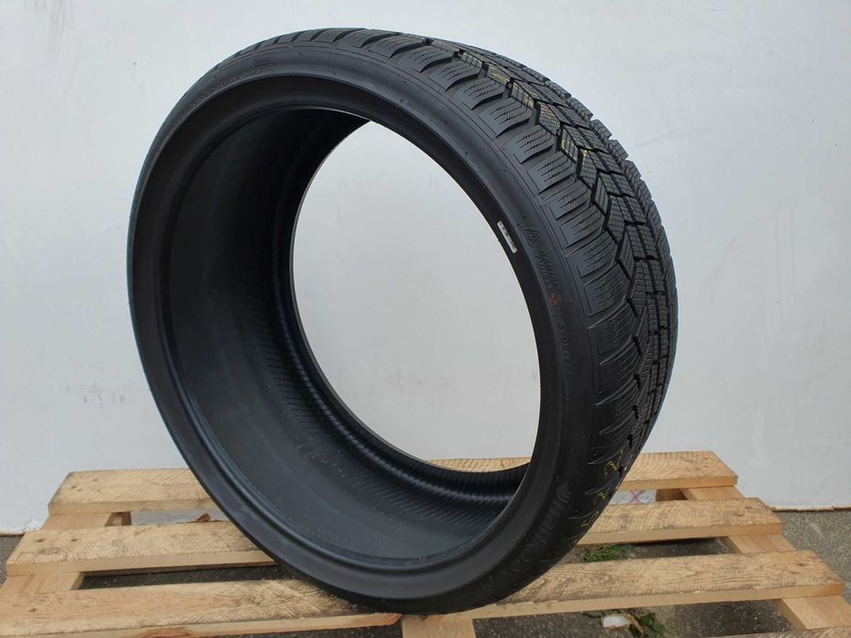1x Opona zimowa 285/35/22 HANKOOK Winter i*cept evo2 - AO 8mm!