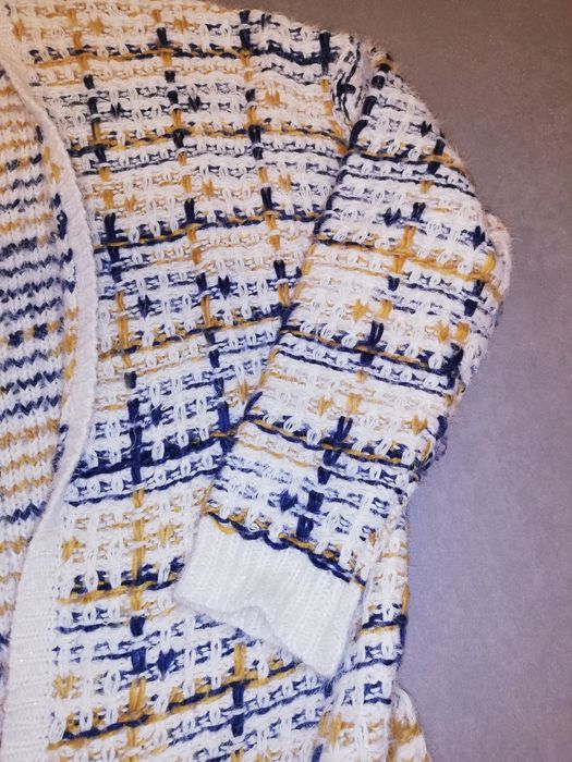 Casaco de senhora em malha T-M