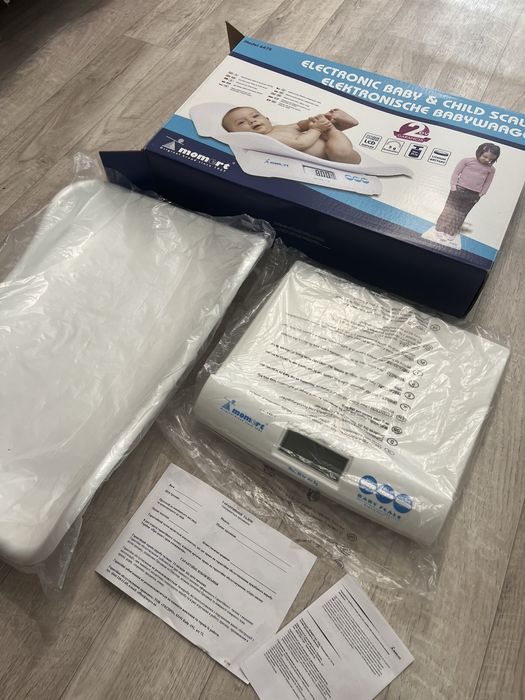 Ваги електронні Momert 6475 для новонароджених