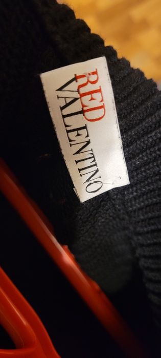 Czarny swetr Valentino rozmiar M