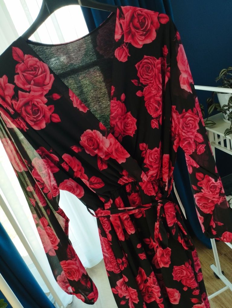 Sukienka midi w kwiaty 2XL