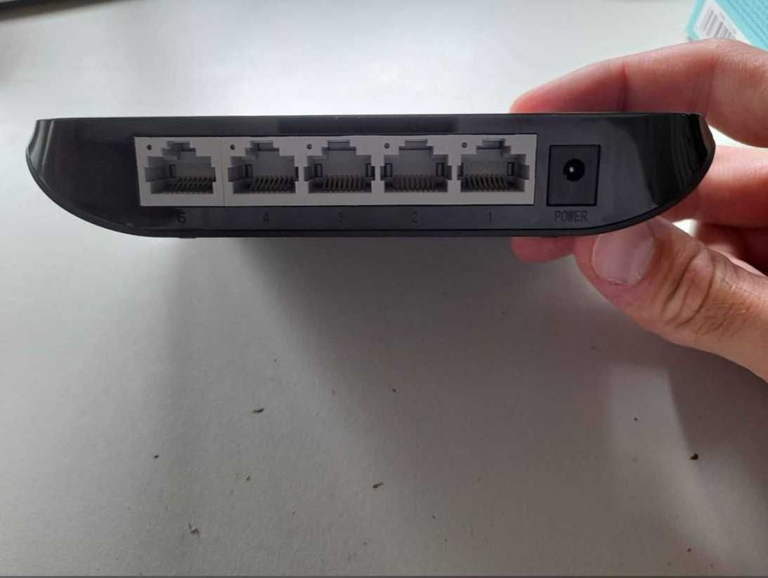 Gigabit Ethernet Network Expansion for home or office.