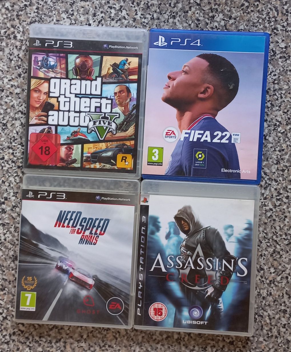 Conjunto de 4 jogos Playstation 3/4