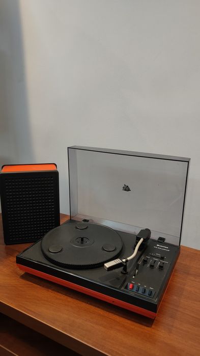 Gramofon Artur WG 902 Unitra + Głośnik + Plyty