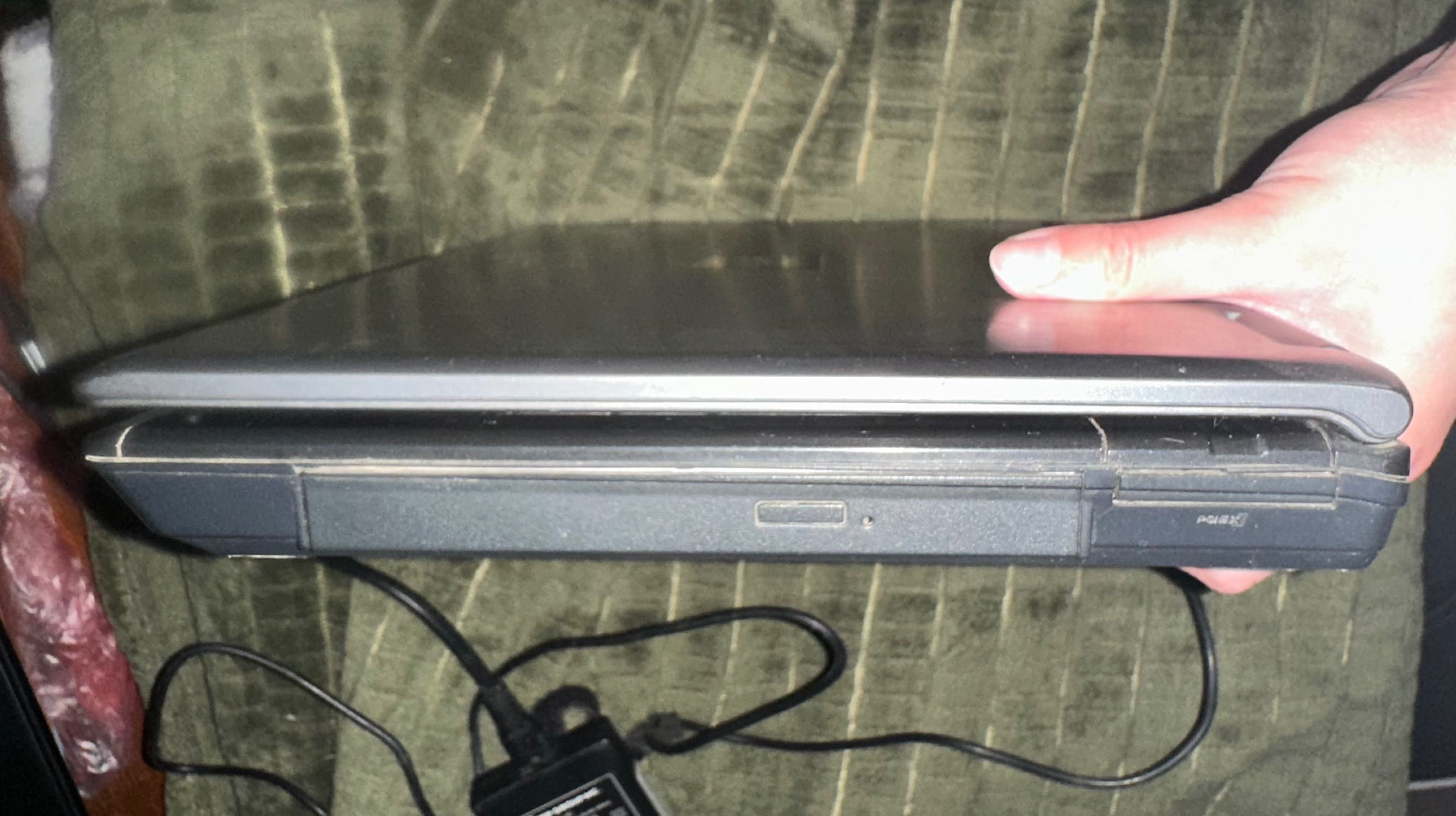 Ноутбук Fujitsu-Siemens Esprimo U9200