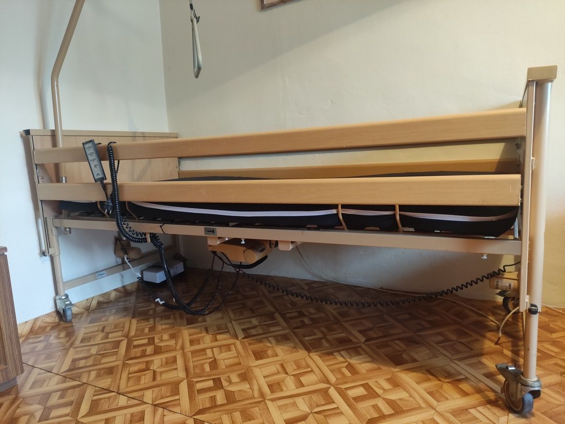 Sprzedam łóżko rehabilitacyjne