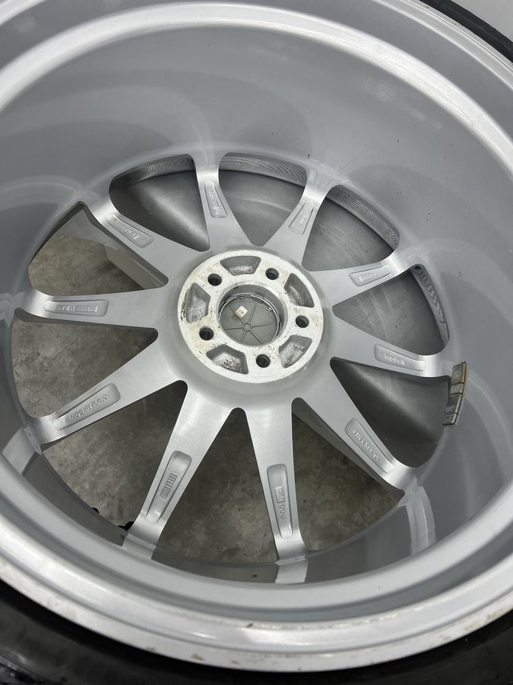 Alufelgi KOMPLET 22 cale Aversus 5x112 Mercedes S Audi RS6 A7 A8 GLE