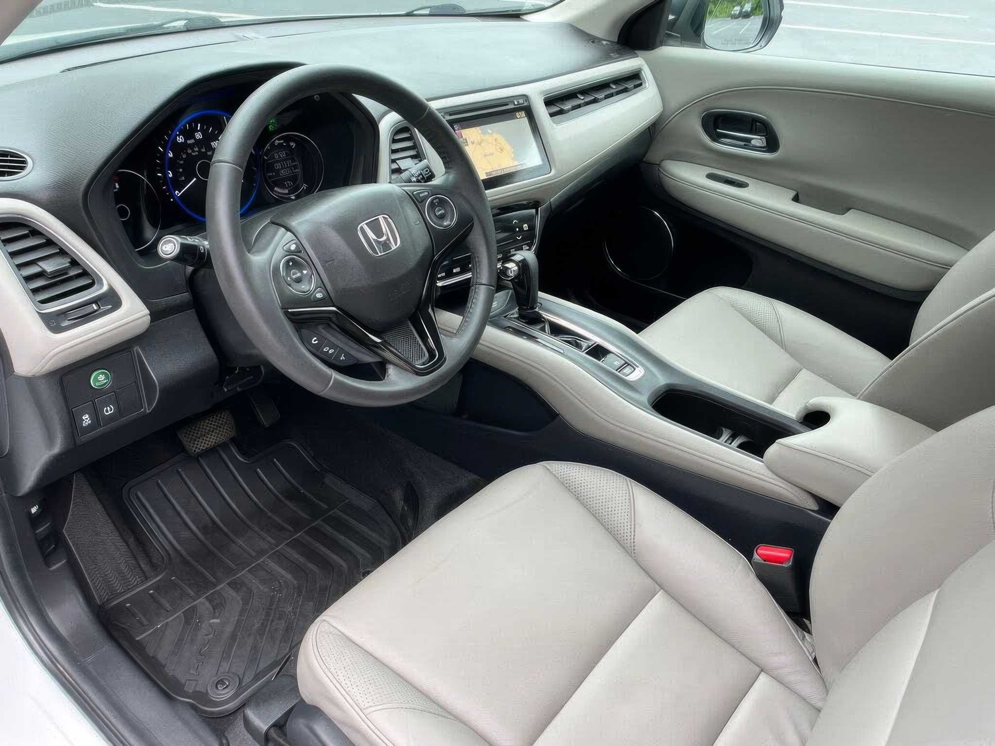 2018 Honda HR-V EX-L AWD with Navigation