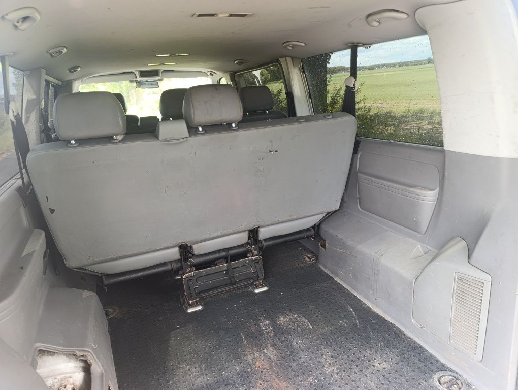 VW T5 Caravelle 9 osób long