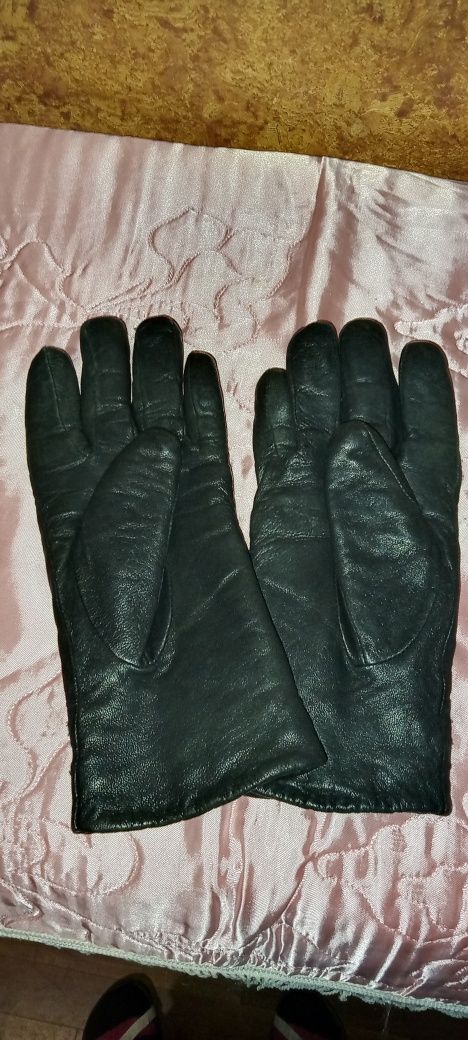 Перчатки кожаные женские