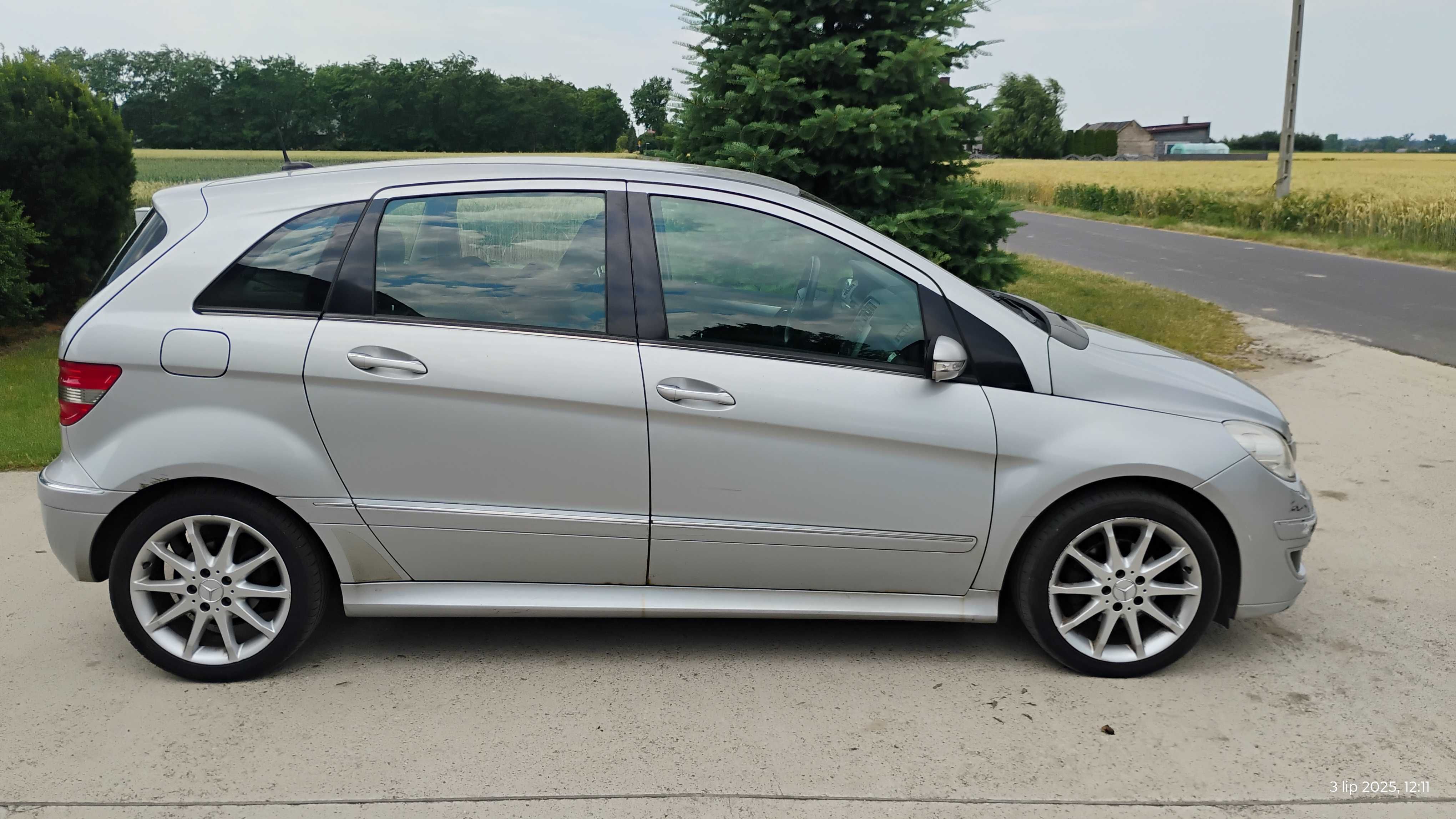 Mercedes B 2006 r
