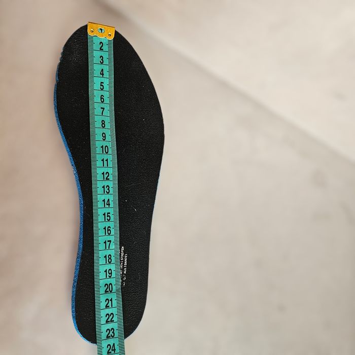 Кросівки жіночі "Adidas Ozweego"  FZ2017