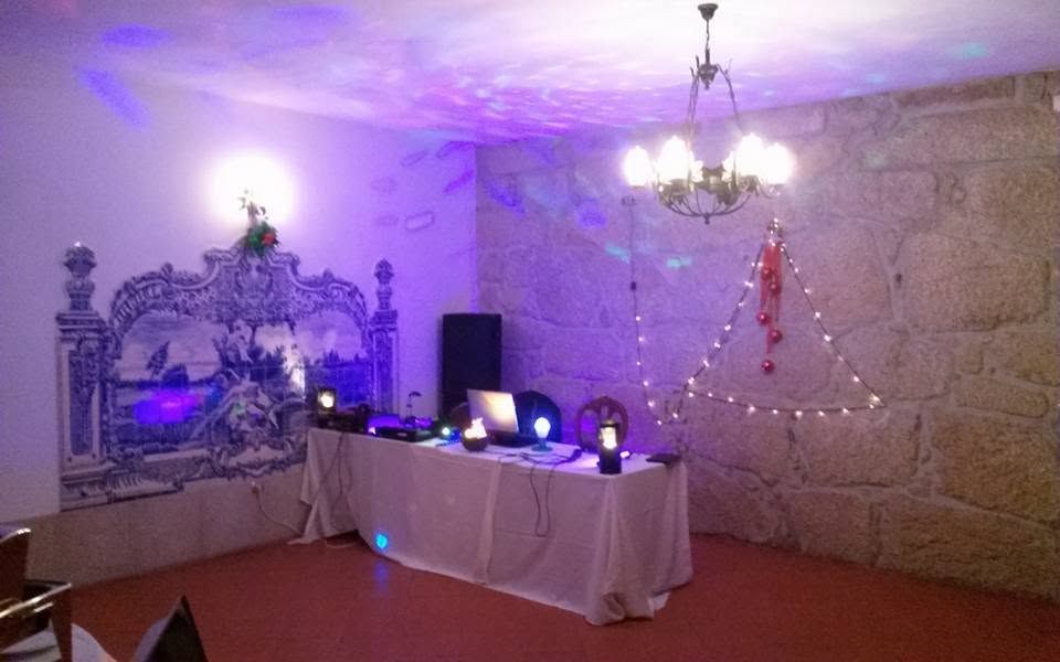 Serviço de DJ para cafés e eventos e música ambiente