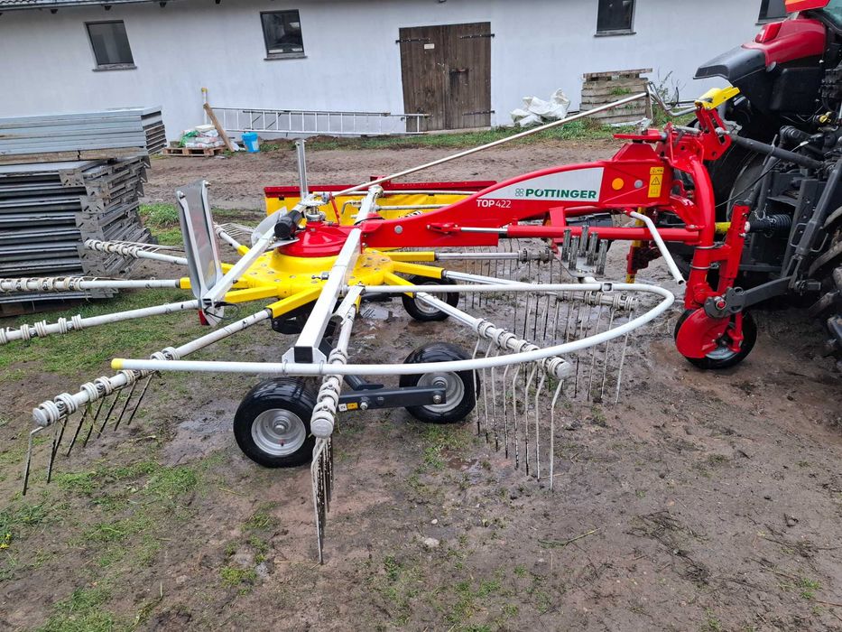 Zgrabiarka karuzelowa