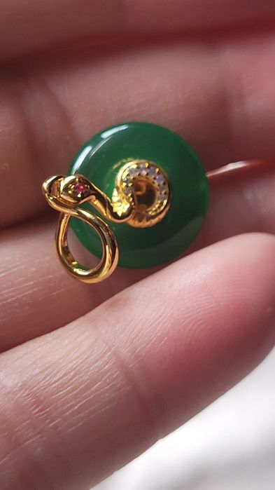Charms pandora zielony
