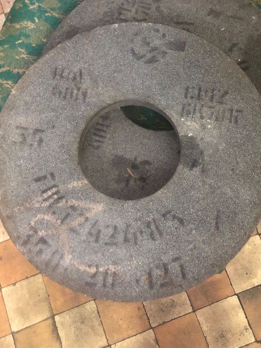 Круг абразивный по ГОСТу 350х20х127