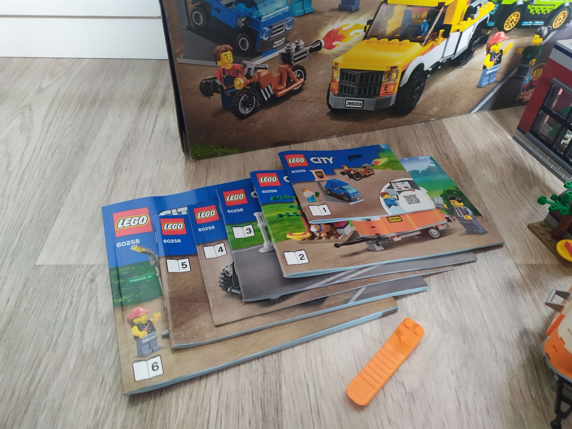 LEGO City 60258 Warsztat