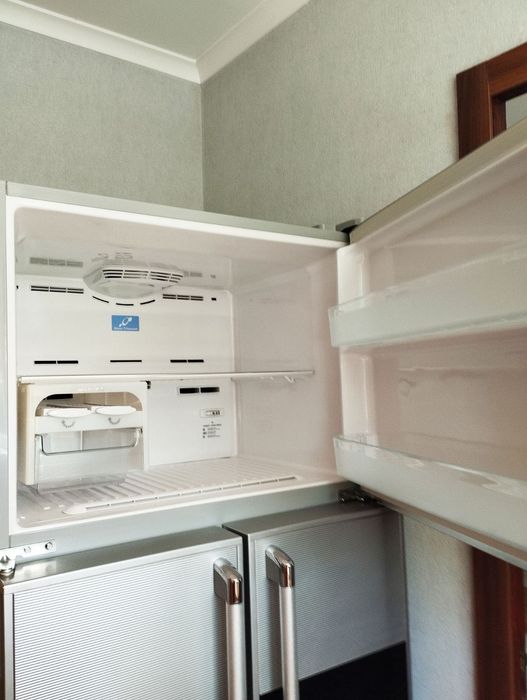 Холодильник HITACHI R-W570AUN8