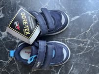 Nowe buty superfit rozmiar 20.