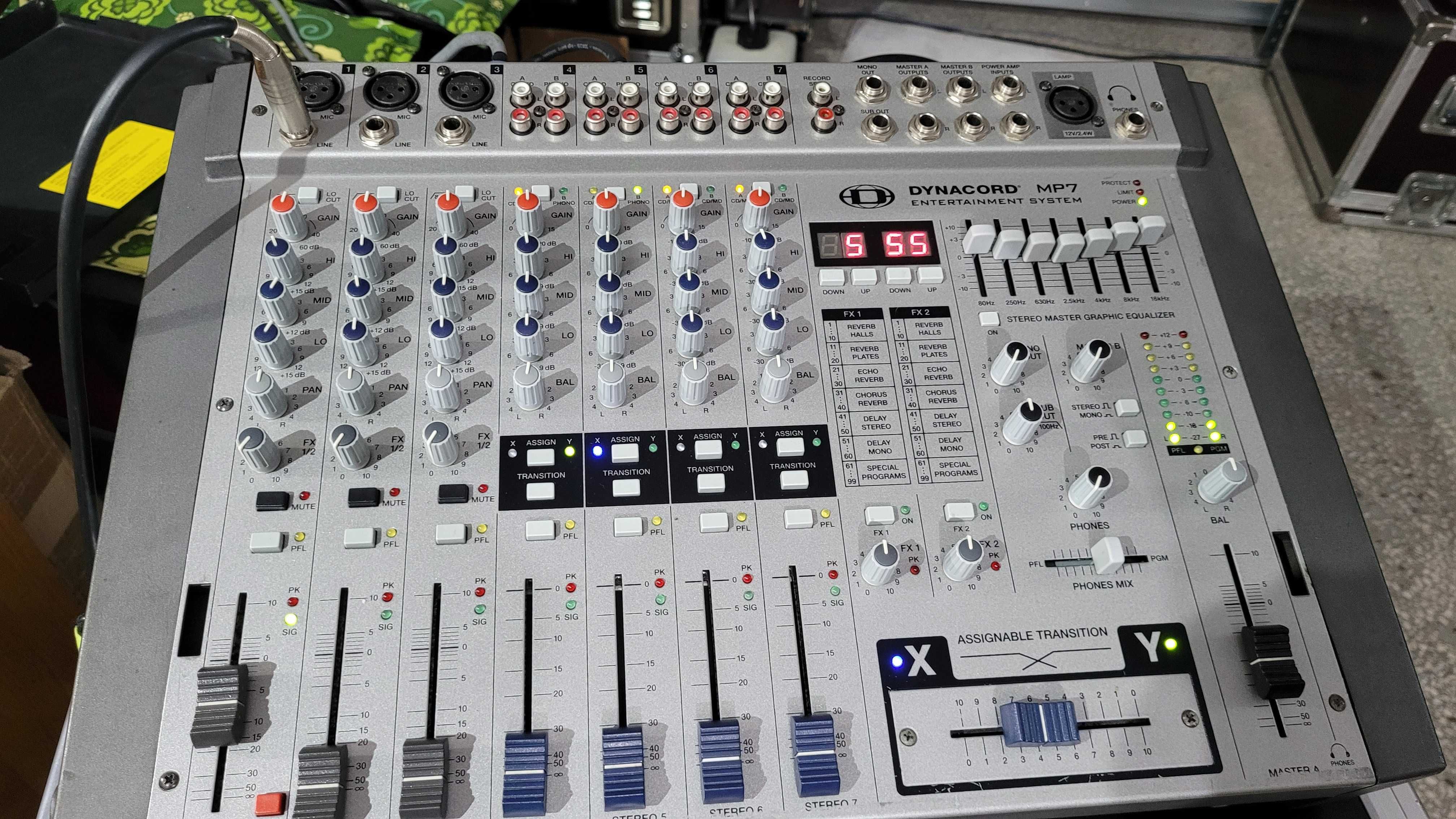 DYNACORD MP7 Powermixer dla Dj'a,  2 x 300W OKAZJA!