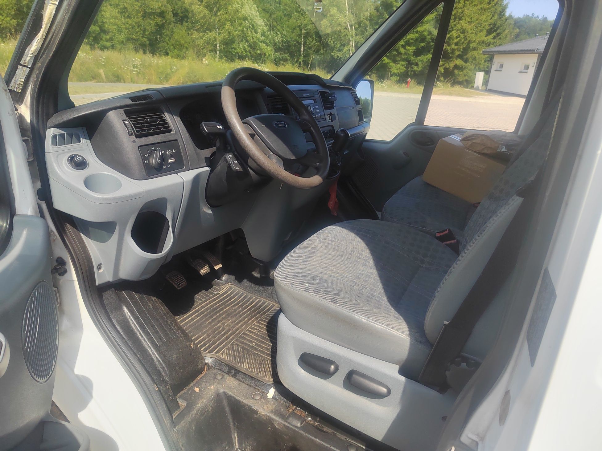 Ford Transit 2.2 Tdci, niski i oryginalny przebieg