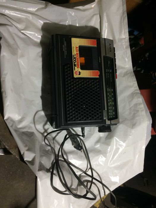 радио с кассетником Aiwa