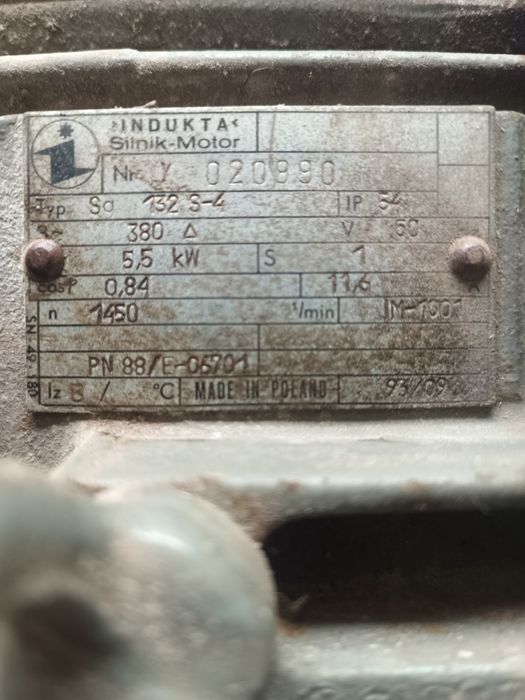 Silnik elektryczny 5,5 kw ze skrzynka rozruch praca
