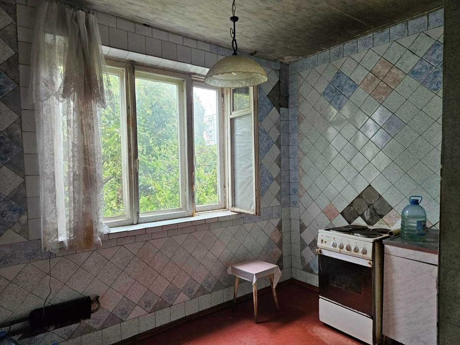 Продажа 2 к. квартира Залютино