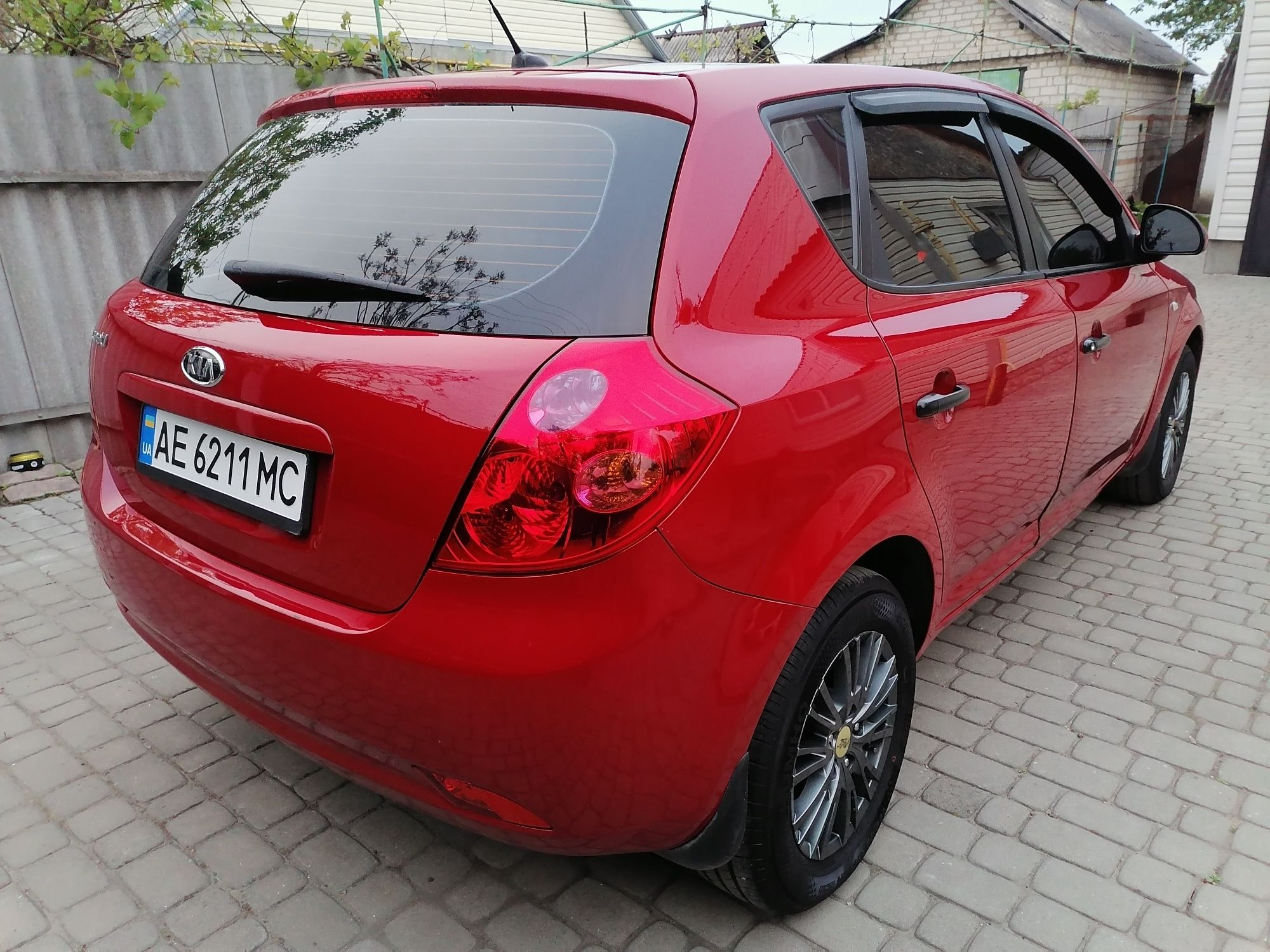 Продам Kia Ceed 1.6