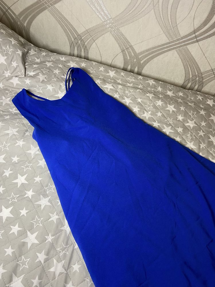 Синє плаття, сукня