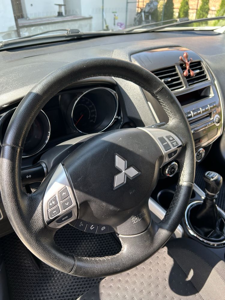Продам власне авто Mitsubishi ASX 1.8 дизель