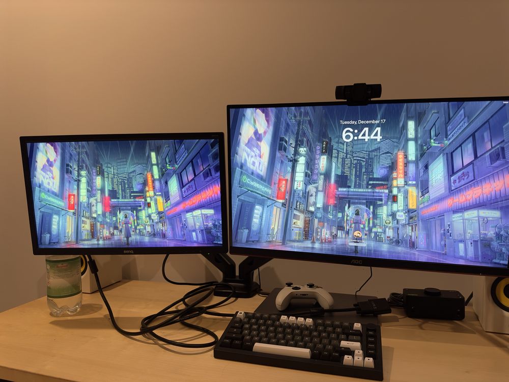 Dwa monitory + ramie