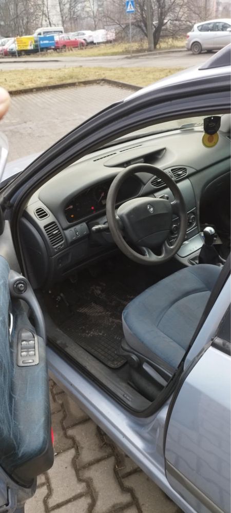 renault laguna 1.6 bezyna zobacz zamiana skup aut dostawa