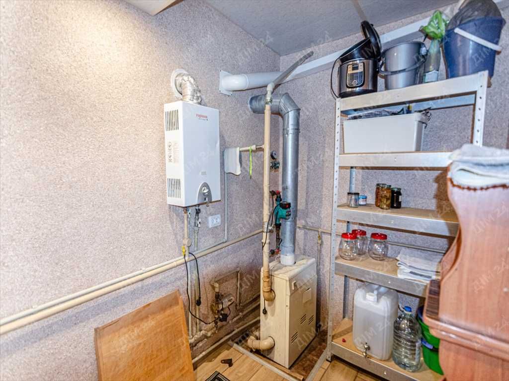 Затишний будинок у Решетилівці