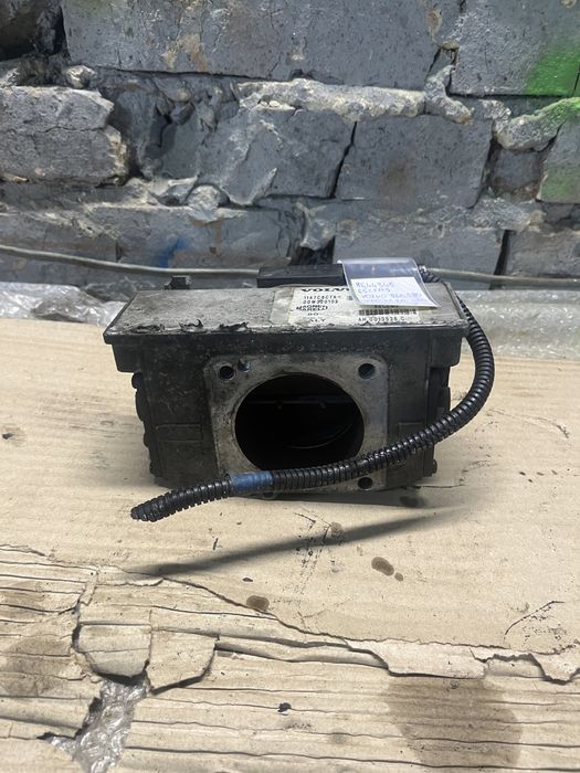 Дросельна заслонка дросільна заслінка Volvo S60 S80 V60 V70 XC70 2.4B