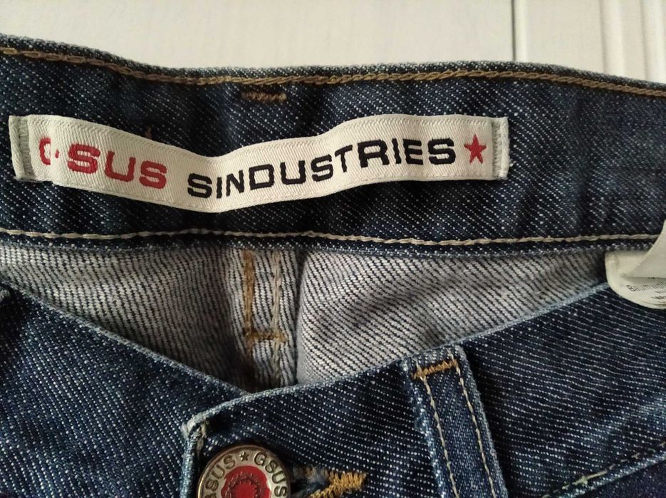 Spodnie jeansowe damskie dzwony