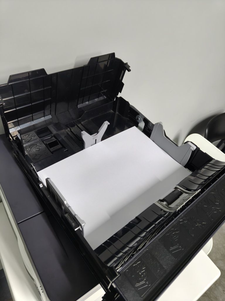 Монохромний лазерний принтер A3 Kyocera ECOSYS P4040dn А3