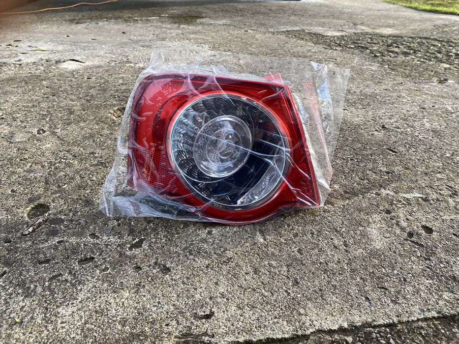 Фанарь задній лівий пасат б6